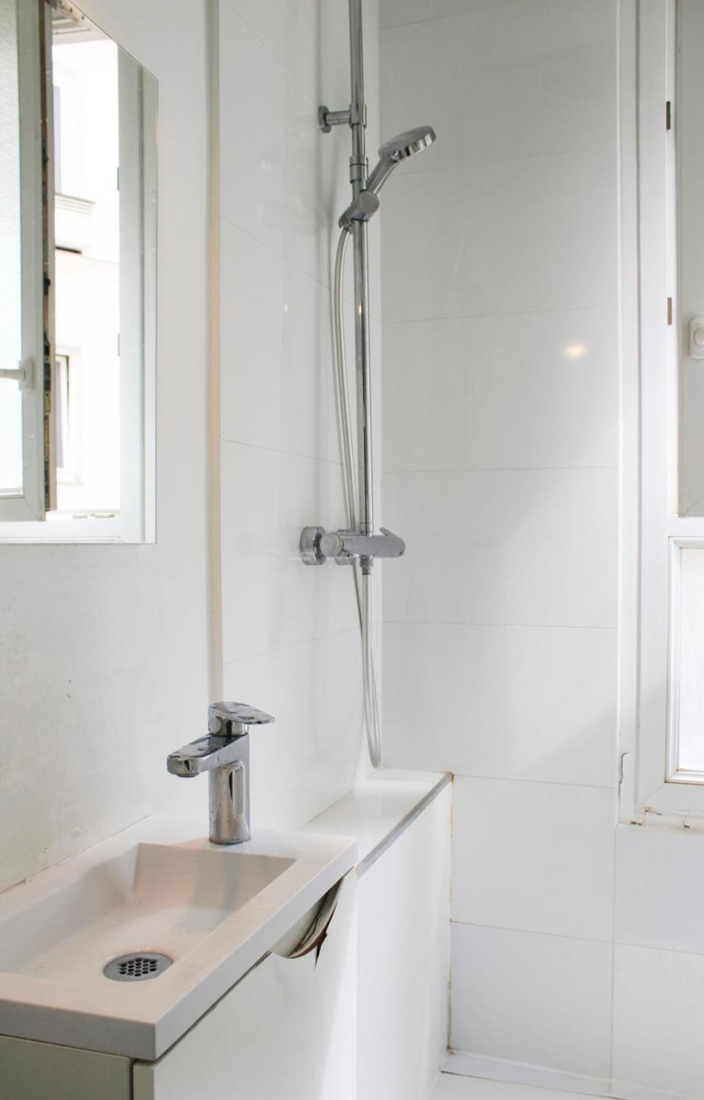 Charming T2 Near Montmartre Appartement