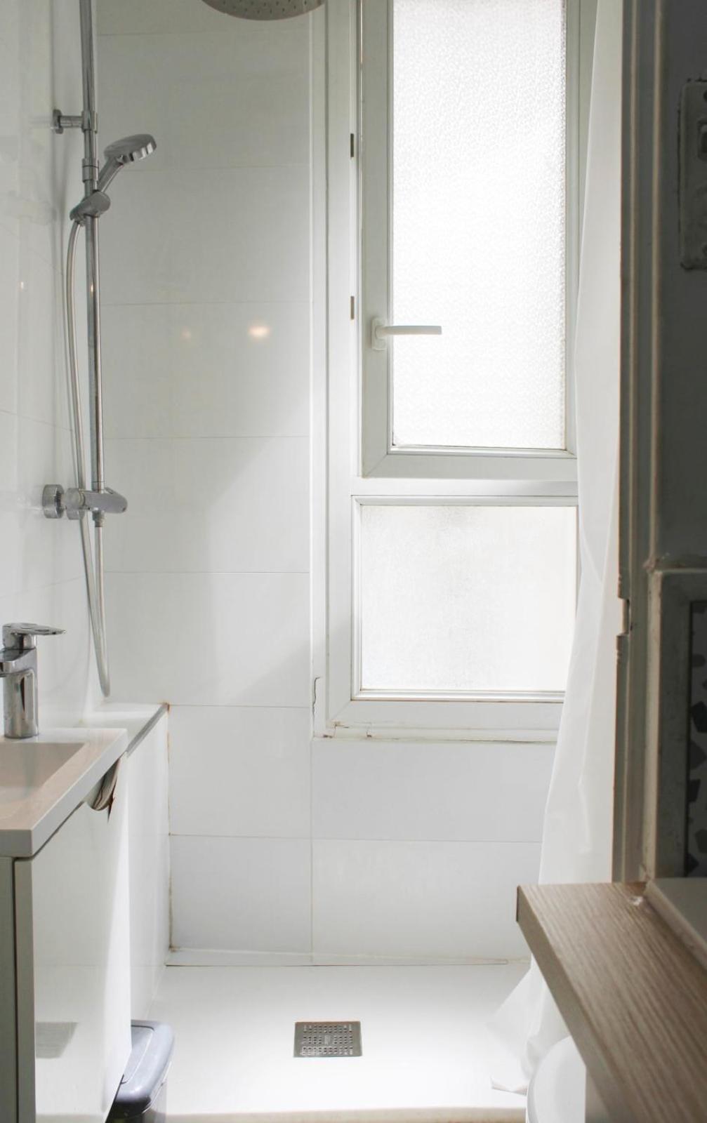 Charming T2 Near Montmartre Appartement Parijs