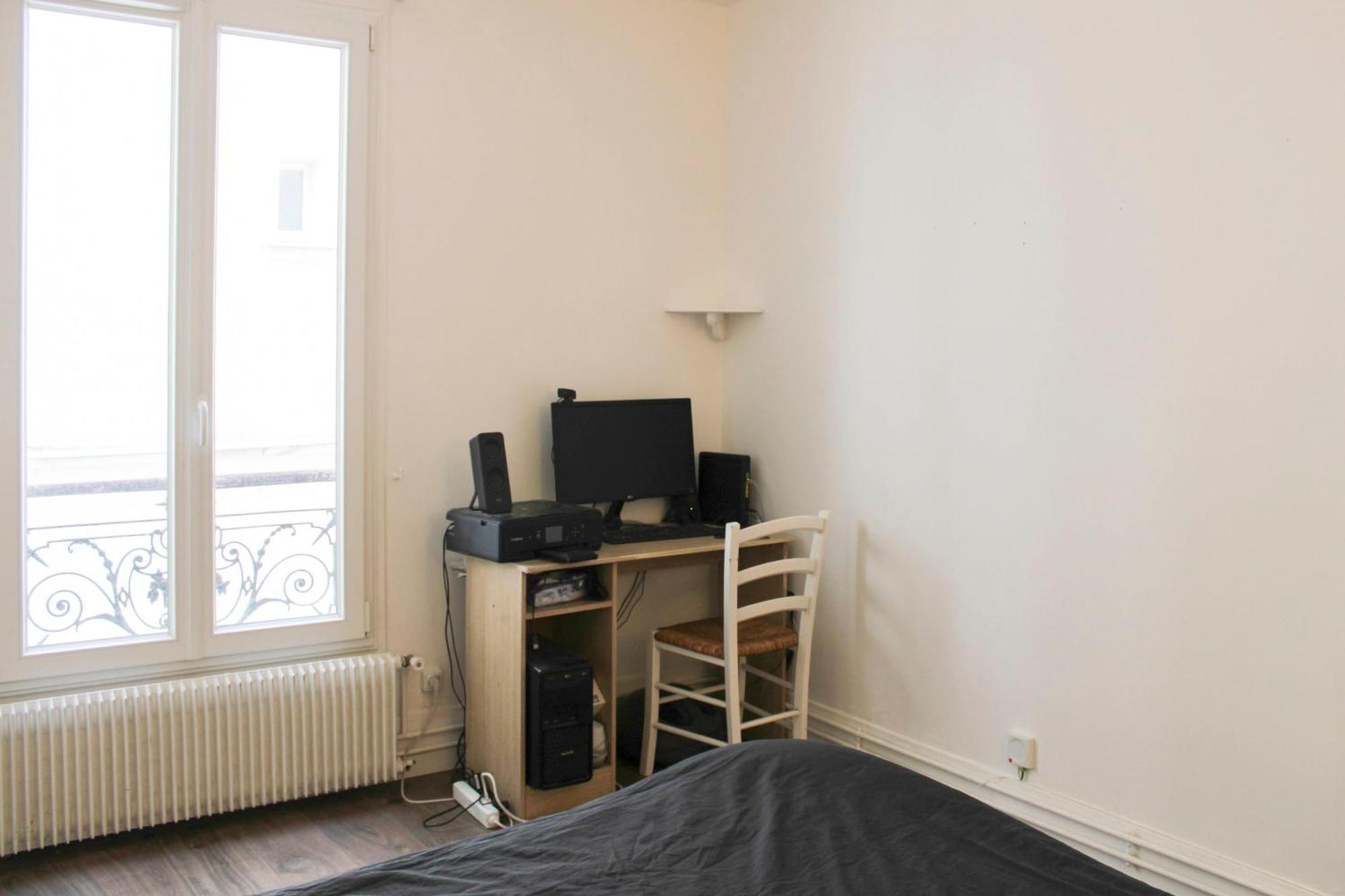 Charming T2 Near Montmartre Appartement