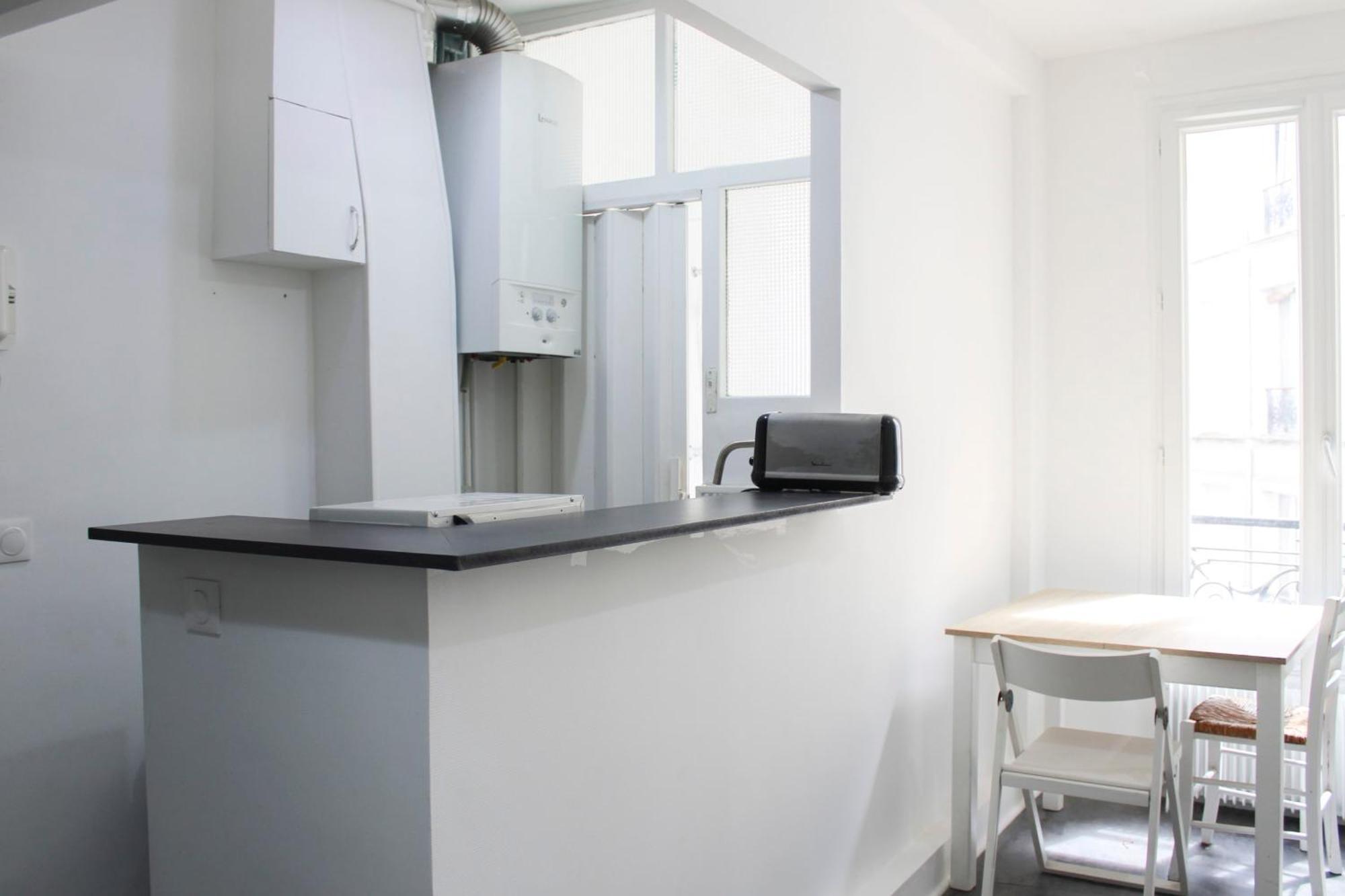 Appartement Charming T2 Near Montmartre Parijs