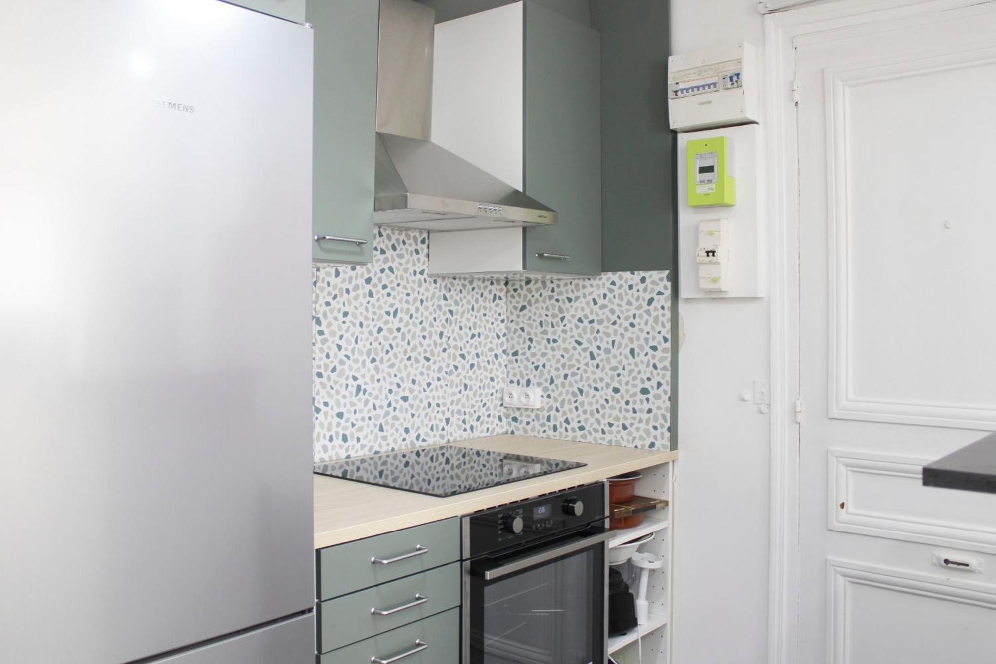 Charming T2 Near Montmartre Appartement Parijs